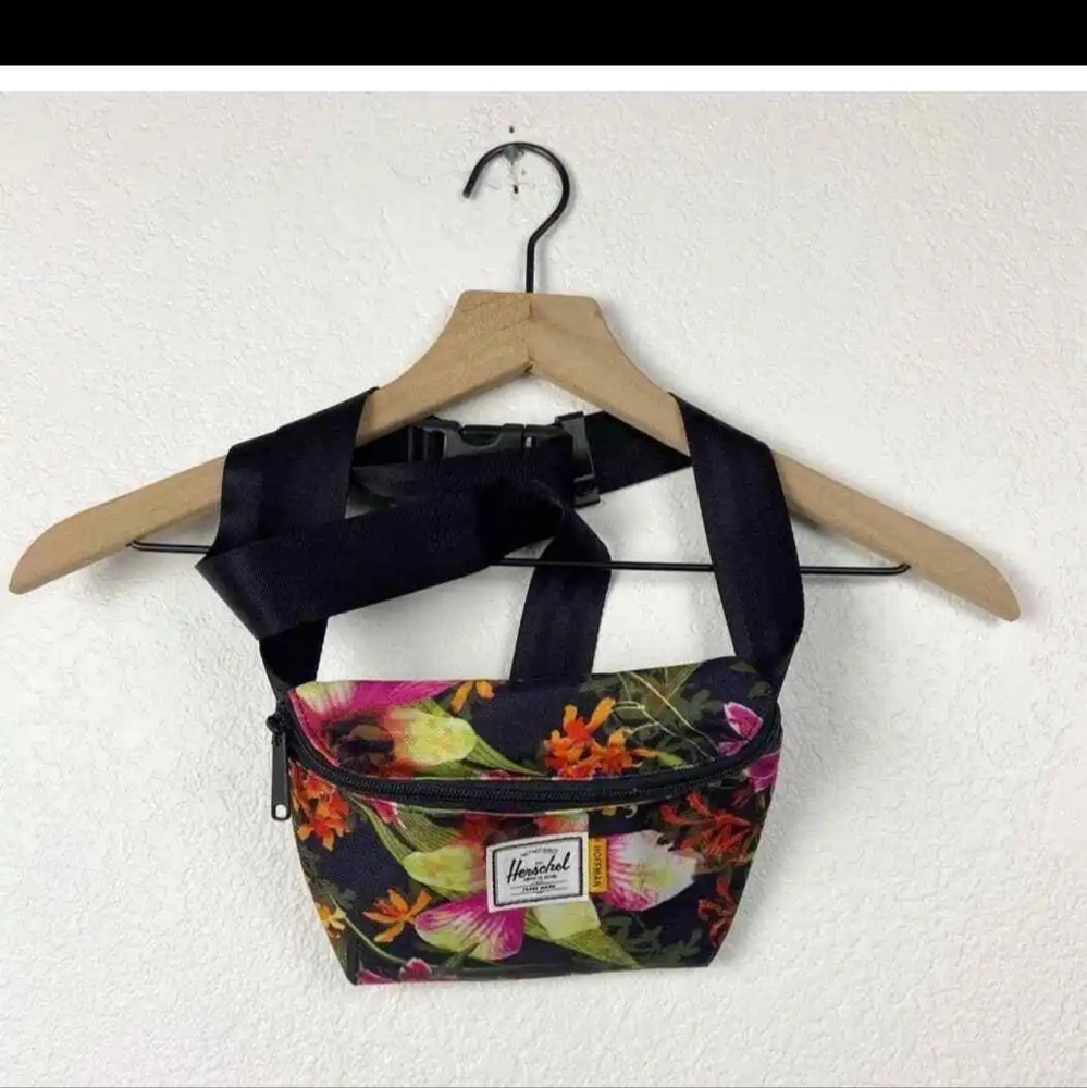 Herschel bum bag